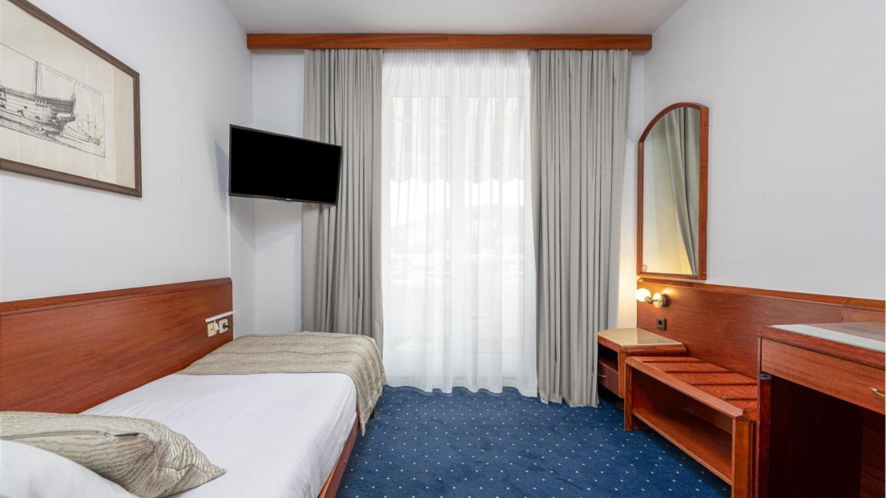 Hotel Komodor Dubrovnik Luaran gambar